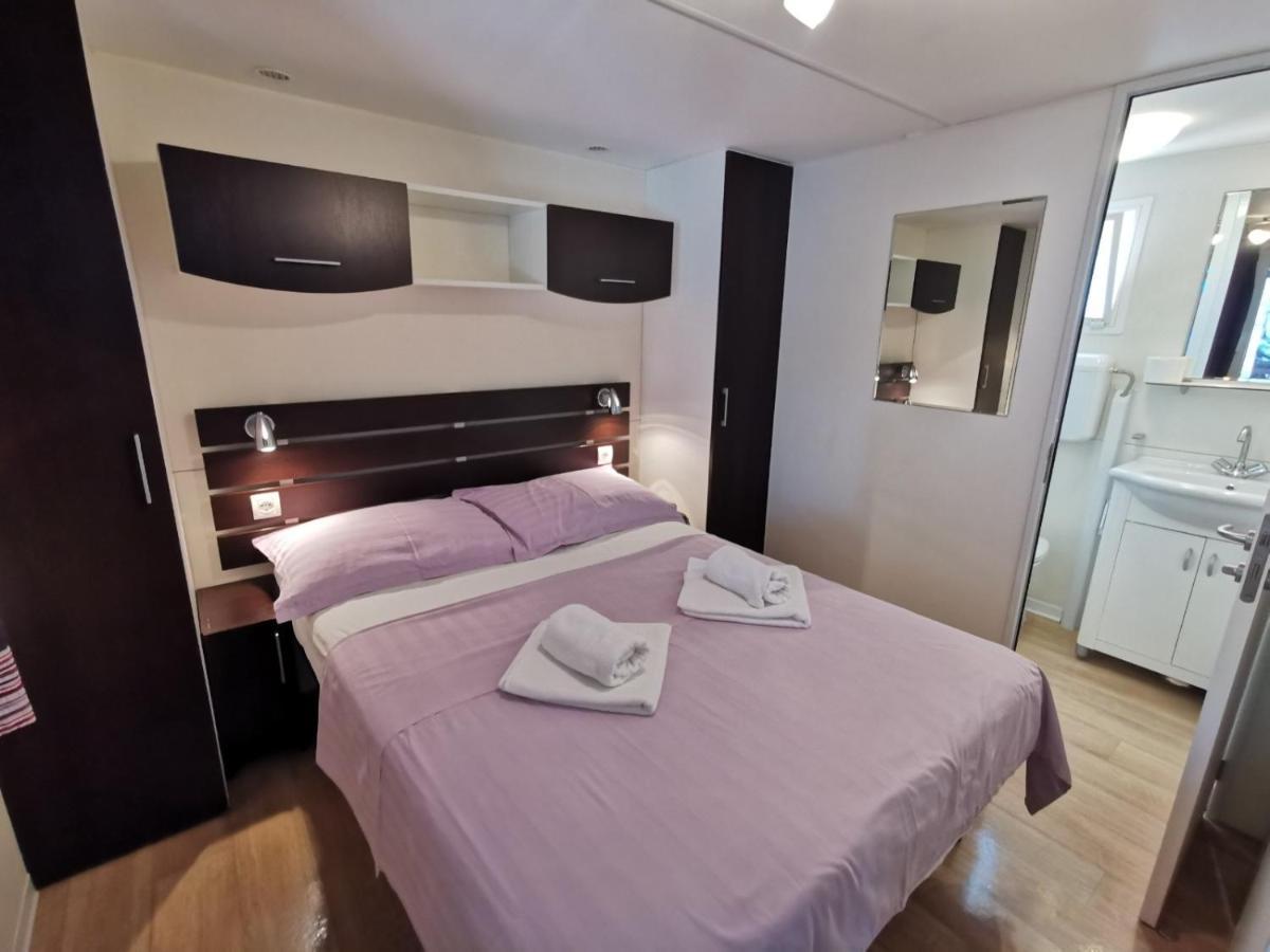 Kemping Mobile Homes Marita Šimuni
