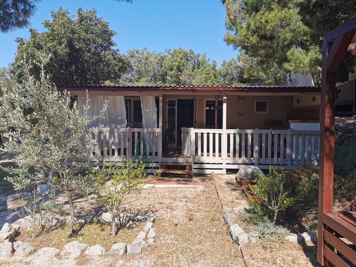 Mobile Homes Marita Campsite Simuni